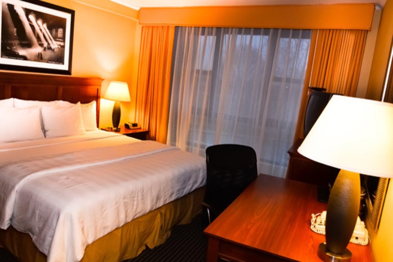 Garden Inn & Suites - Jfk New York Exteriör bild