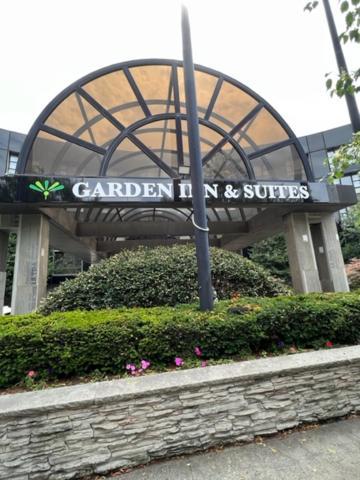 Garden Inn & Suites - Jfk New York Exteriör bild